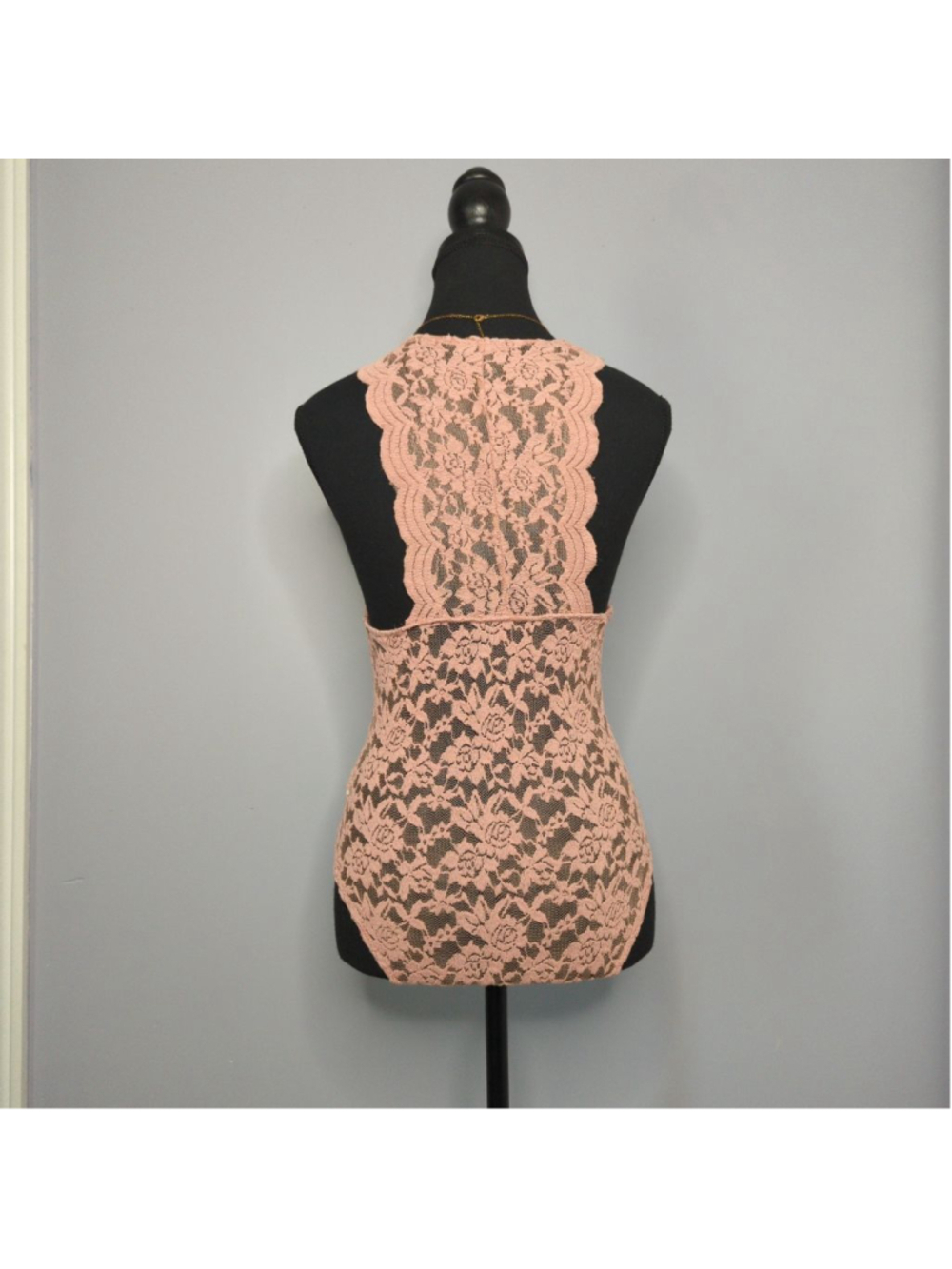 Streetwear Society Pink Floral Lace Bodysuit Sheer V Neck Sz M Coquette Feminine - Picture 5 of 12